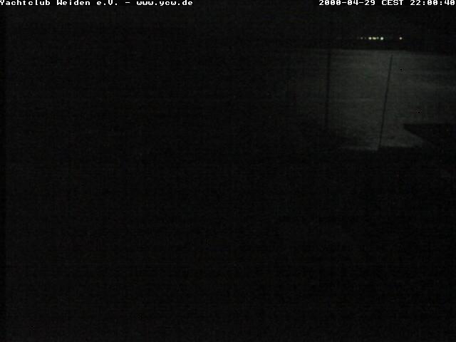 22:00